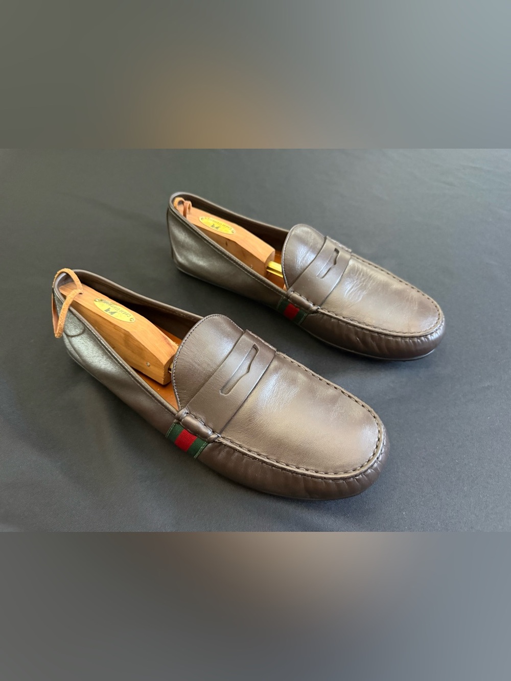 Classic Brown Gucci Leather Penny Loafers with Green-Red Accent Gucci Size 12D